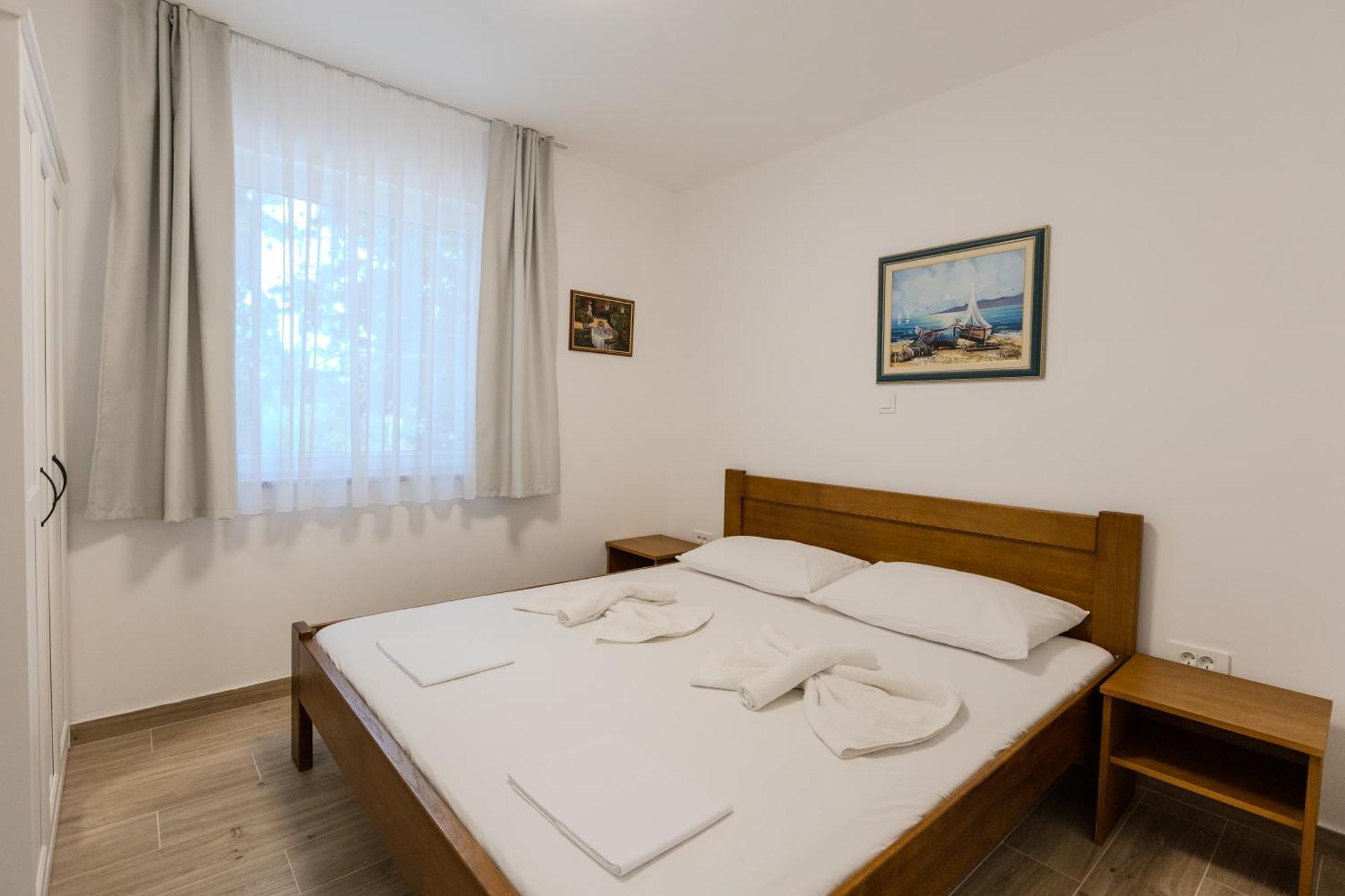 Apartments Lorena Privlaka  Exterior photo