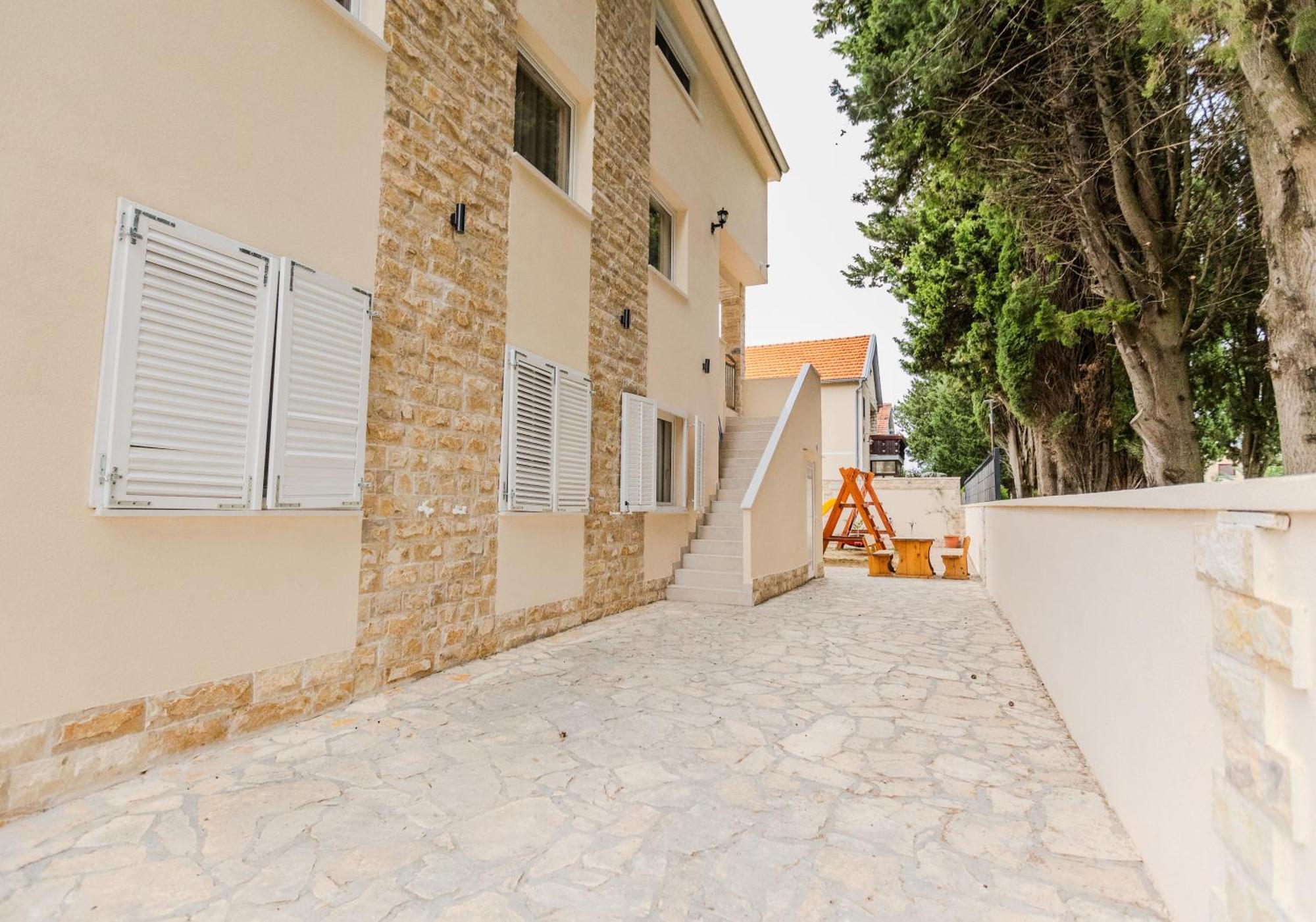 Apartments Lorena Privlaka  Exterior photo
