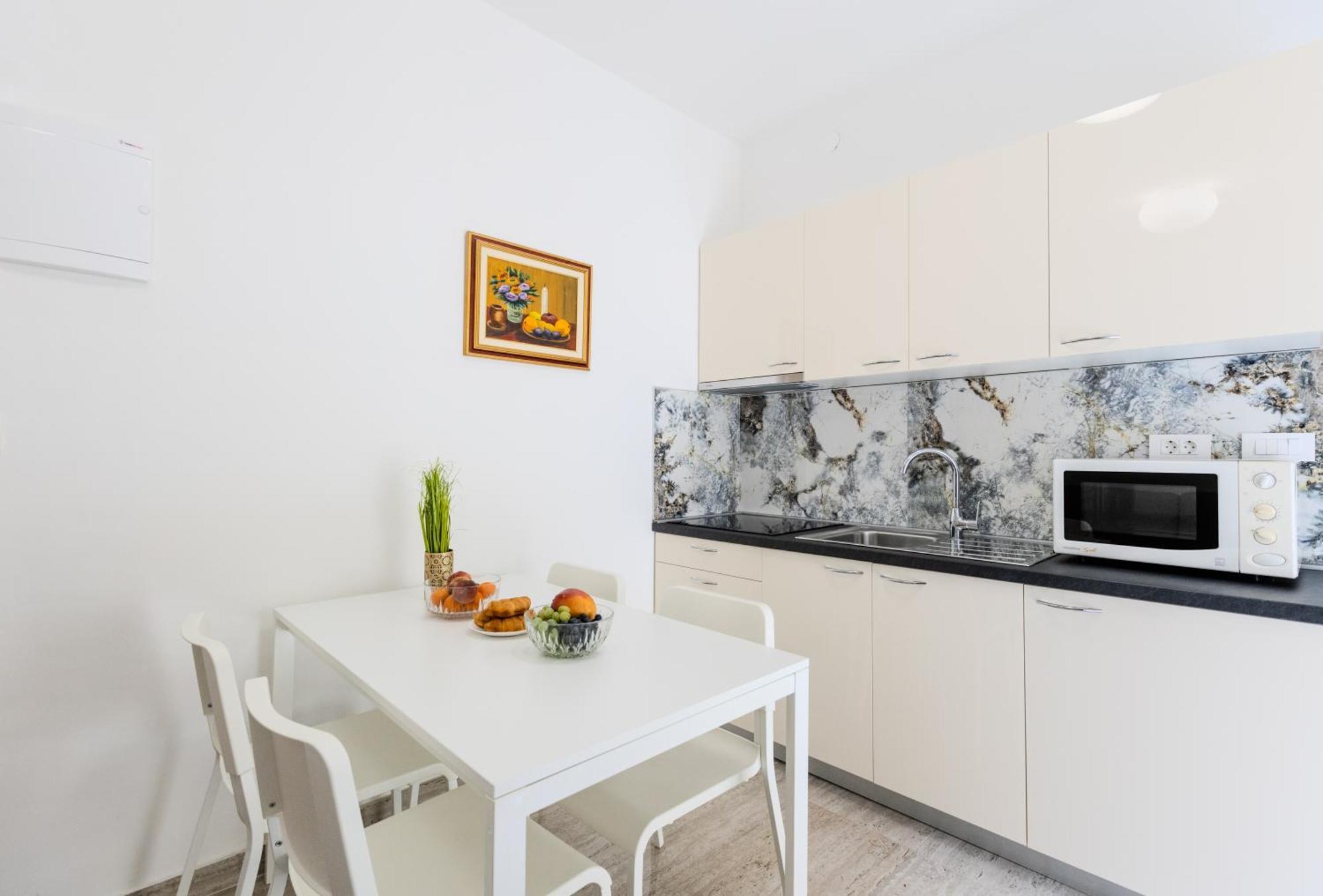 Apartments Lorena Privlaka  Exterior photo